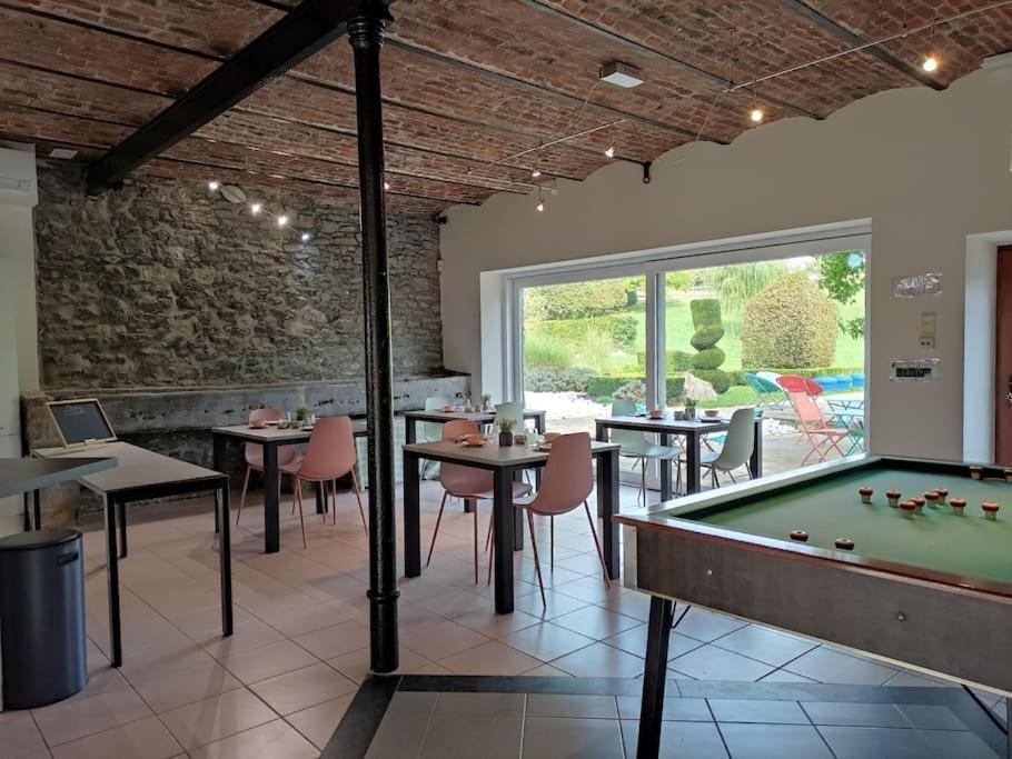 Au Bout De Mes Reves Bed & Breakfast Walcourt Bagian luar foto