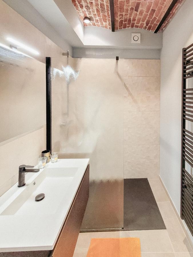 Au Bout De Mes Reves Bed & Breakfast Walcourt Bagian luar foto
