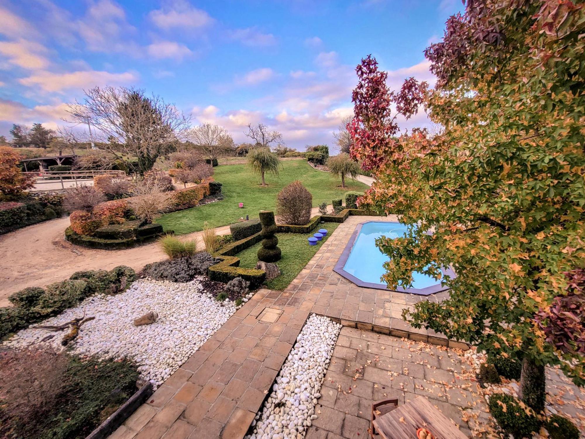 Au Bout De Mes Reves Bed & Breakfast Walcourt Bagian luar foto
