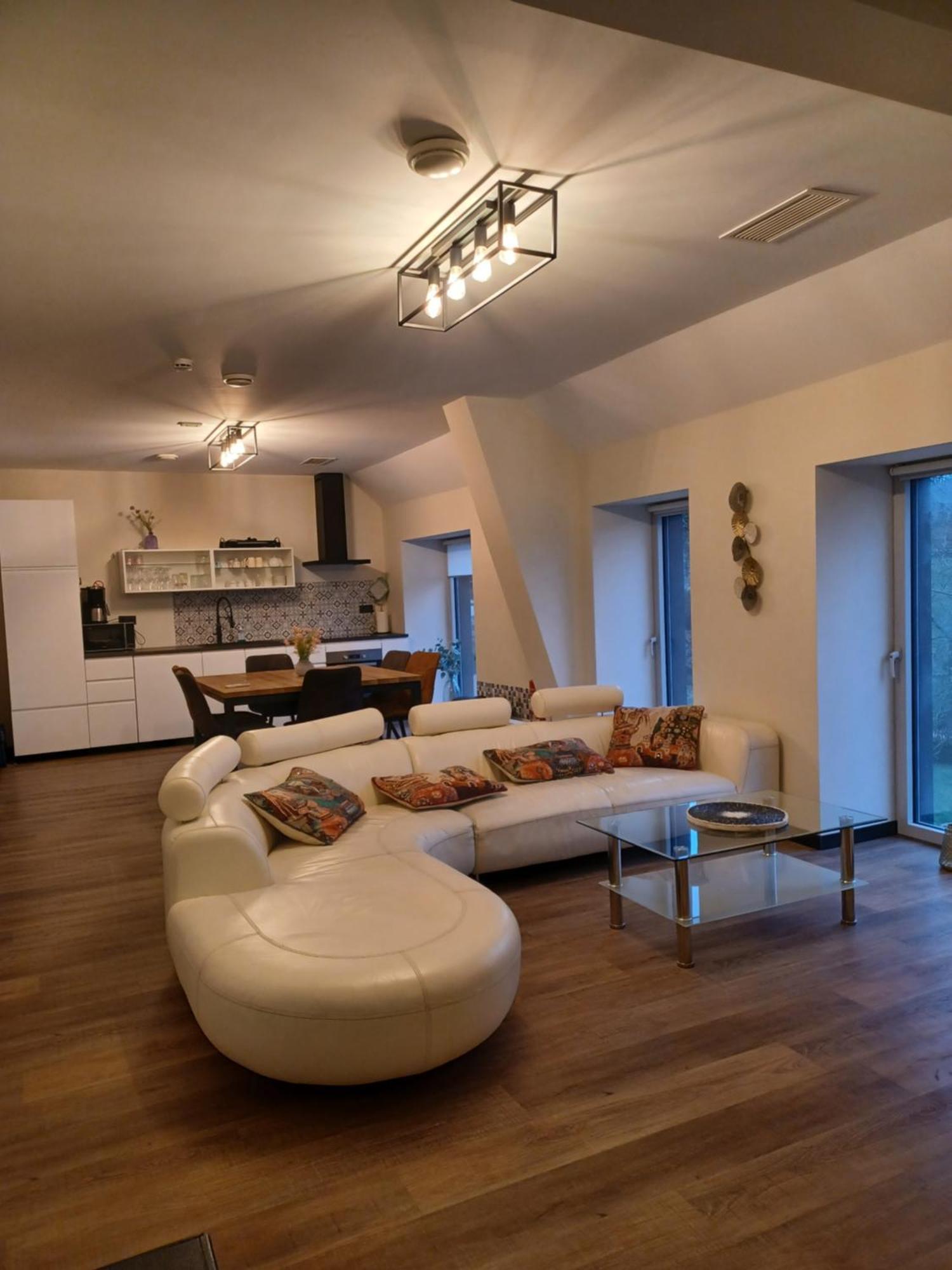 Au Bout De Mes Reves Bed & Breakfast Walcourt Bagian luar foto
